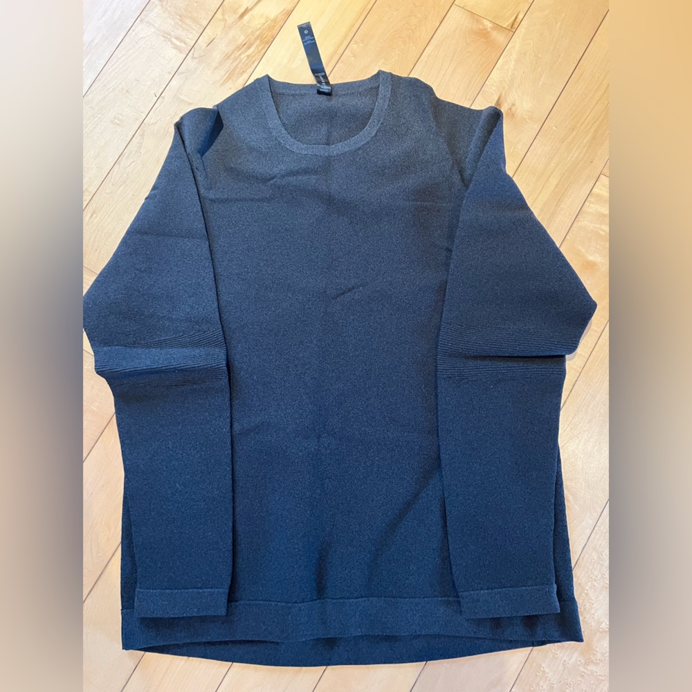 COPY - Mens XL lululemon sweatshirt.
